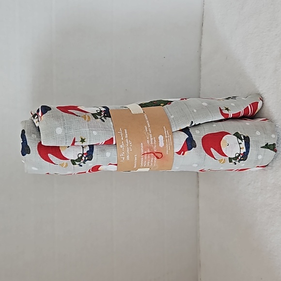 Mud Pie | NWT Baby Holiday Gnome Cotton Muslin Swaddle Blanket Rattle Set - Picture 3 of 6